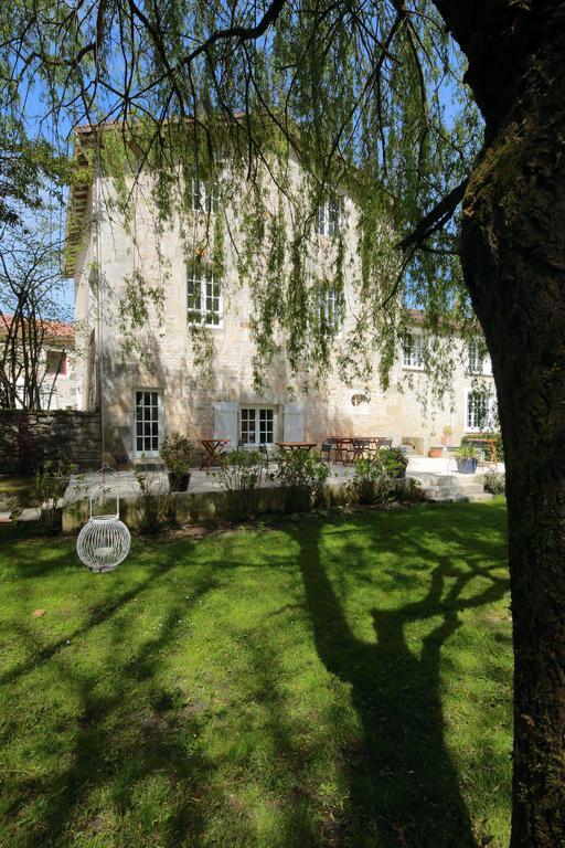 Le Moulin De Nanteuil Hotel Migné-Auxances Екстериор снимка